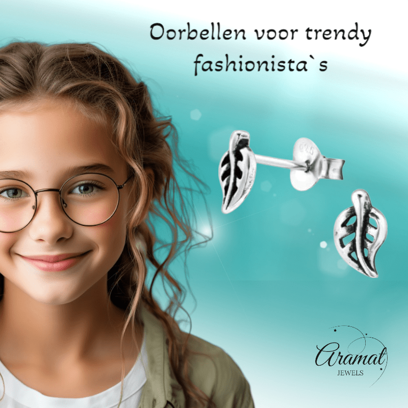 Zilveren Blaadje Oorbellen Antieklook – 7x4mm - Aramat Jewels - Oorbellen - cadeautip