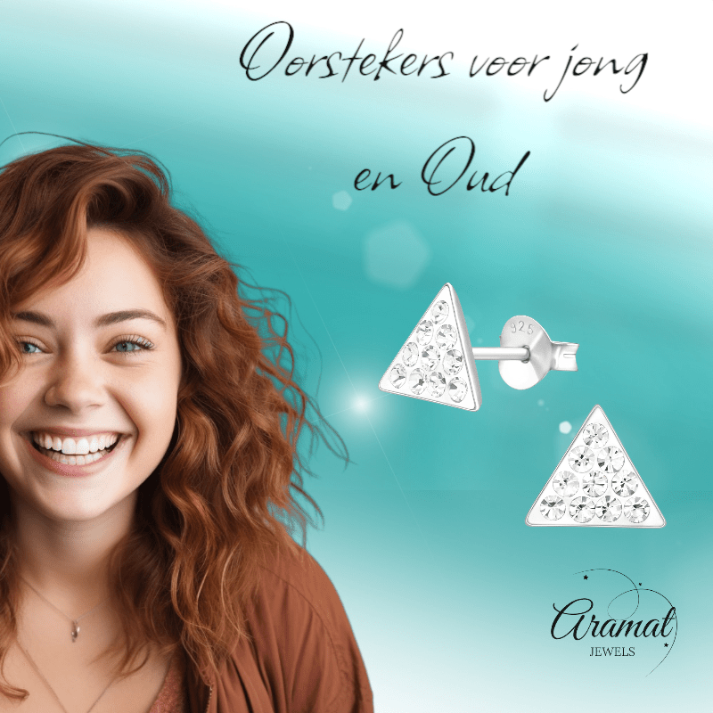 Zilveren oorbellen driehoek met kristalsteentjes - Aramat Jewels - Oorbellen - cadeautip
