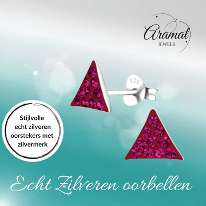 Zilveren oorstekers driehoek fuchsia roze kristal - Aramat Jewels - Oorbellen - cadeautip