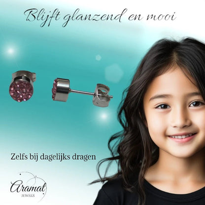 Zilverkleurige oorstekers met lichtroze kristal – 6 mm - oor3084 - Oorbellen kopen# - 6mm - alles - cadeau