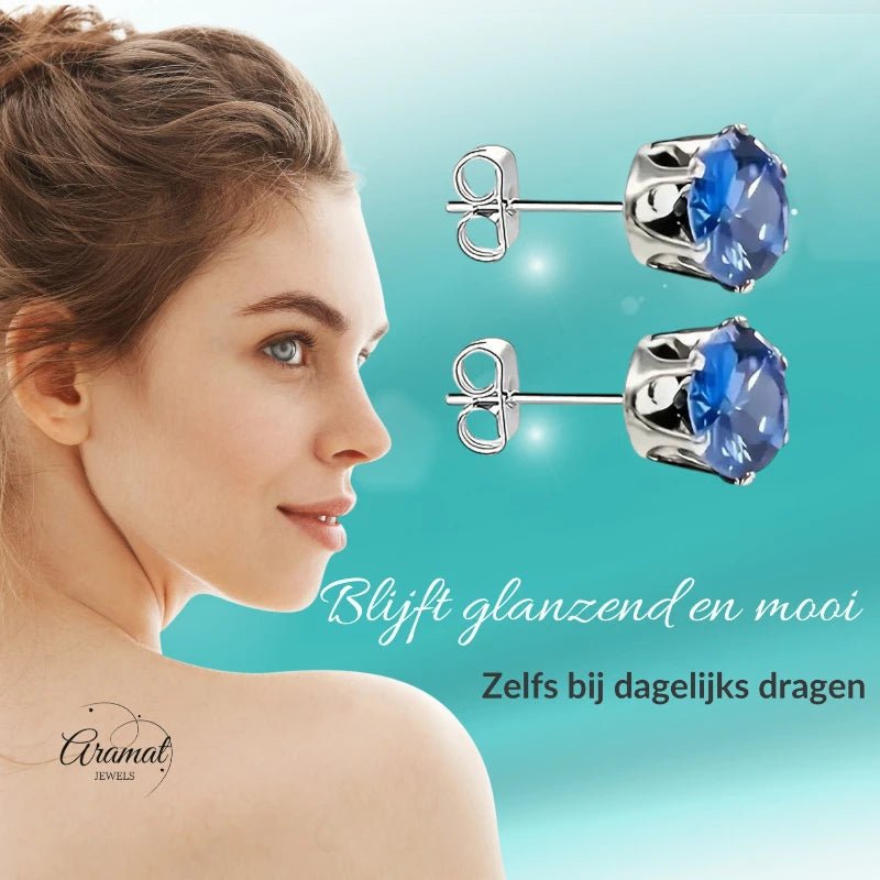 Zilverkleurige RVS Oorstekers met Blauwe Zirkonia - 8 mm - Aramat Jewels - Oorbellen - cadeautip
