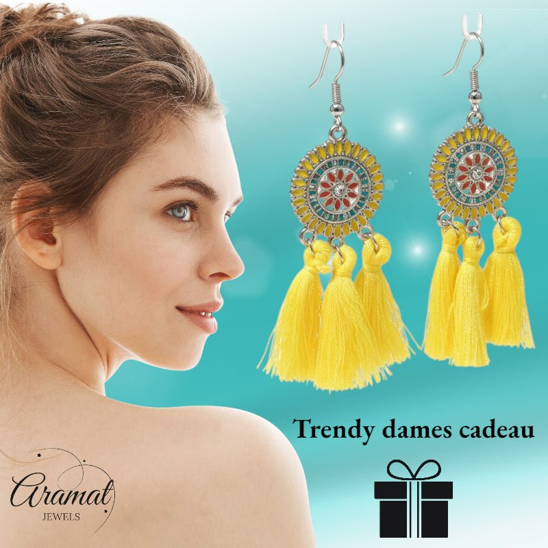 Zomerse Boho Oorhangers Kwastjes Geel 75mm - Aramat Jewels - Oorbellen - cadeautip