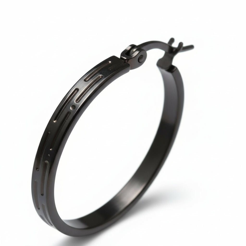 Zwarte RVS Oorringen met Streepjes Motief - 30 mm - Aramat Jewels - Oorringen - cadeautip