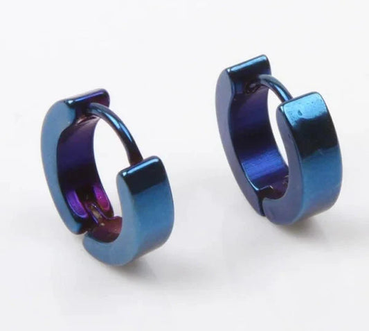 Een Paar Blauw En Paars Gekleurde Plastic Ringen