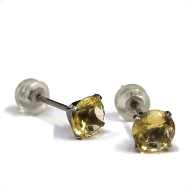 Ronde Titanium Oorbellen Zirkonia Geel 6mm 6mm 8720157047209 alles Aramat Jewels dames geel Geen hanger Geen oormodel Geen_Parel heren James kinderen Met_steen oorbellen rond titanium unisex Volwassenen zirkonia Zonder_hanger